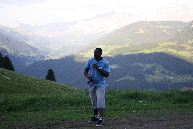 Village Camps International Summer Camp Leysin, Switzerland 2026-08-15 https://www.villagecamps.com/journals_admin/images/710-14-campfire (16).jpg